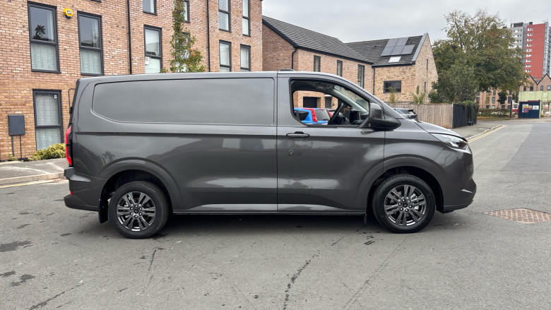 Ford Transit Custom E-320 L1 Rwd 100kW 65kWh H1 Van Limited Auto